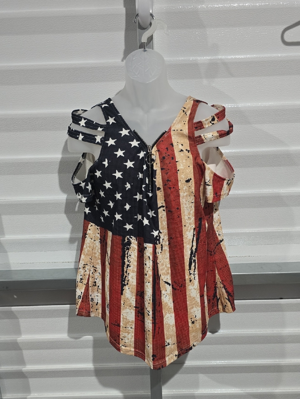 Women’s Cold-Shoulder American Flag Tank Top - Red, White & Blue Size Large